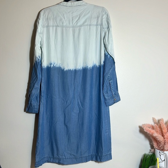 Coco + Carmen Linen Blue Chambray Dip Dyed Ombre Shirt Dress small / medium - Picture 3 of 3